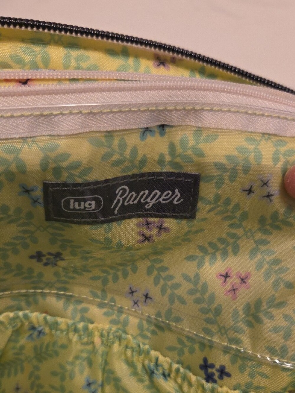 Lug LEGACY Ranger Quilted Floral Crossbody Bag - Cream - Picture 5 of 7